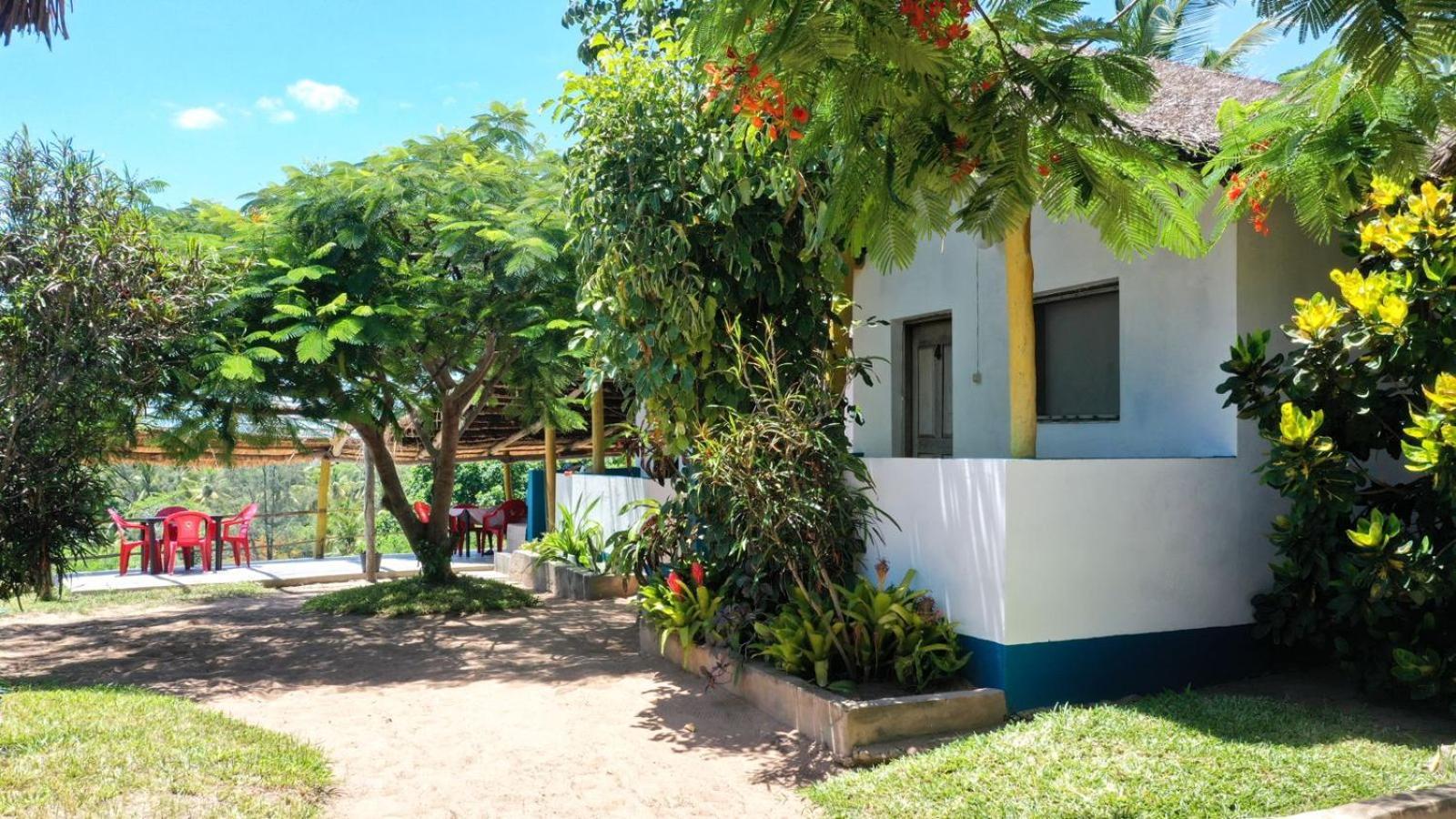 Complexo Alemanha - Vilanculos Backpacker Bagian luar foto